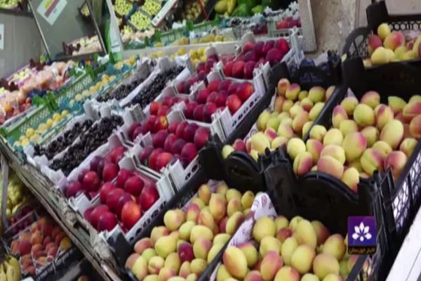 نظارت بر فروش میوه و تره بار در میدان الغدیر اهواز+فیلم