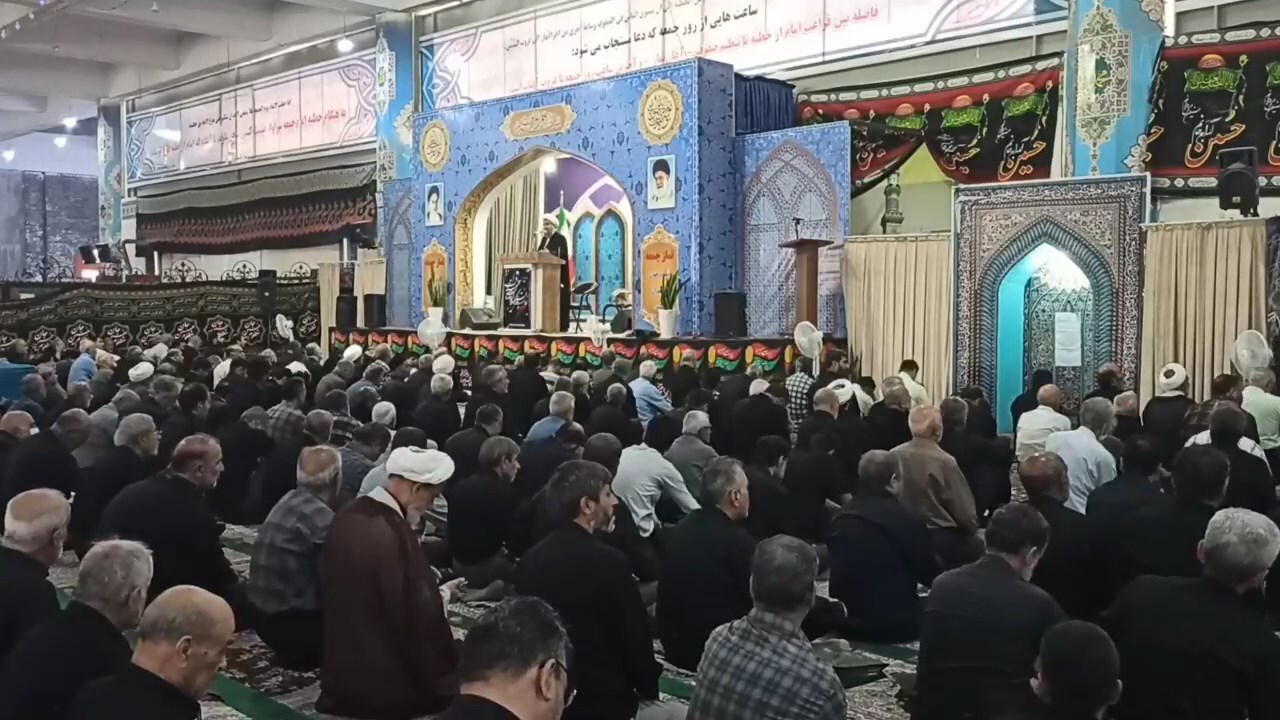 عشق به امام حسین (ع) موجب سرافکندگی دشمنان