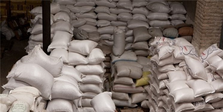 کشف بیش از ۹۰۰ کیلوگرم آرد قاچاق در شهرستان قدس