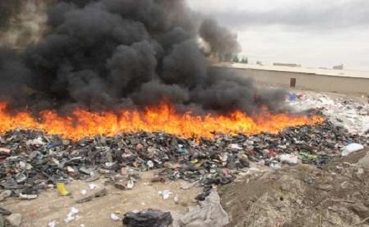 آلودگی هوا با انتشار دود ناشی از سوزاندن زباله‌ها