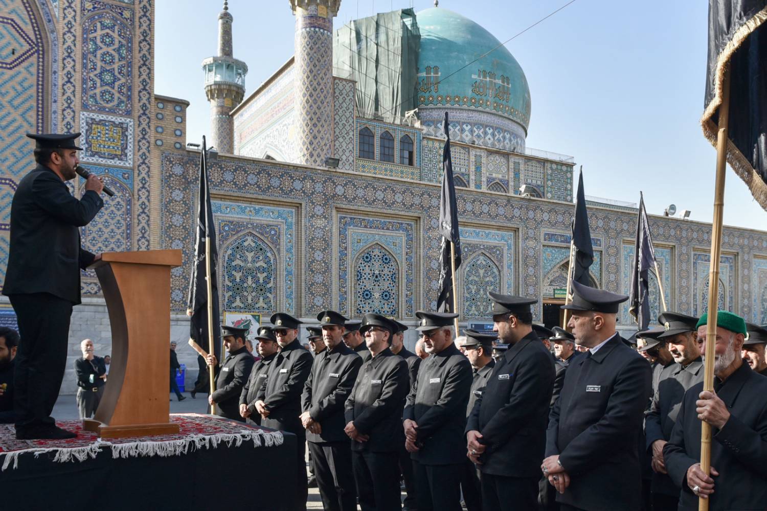 عزاداری خادمان بارگاه رضوی در سوگ امام باقر (ع)