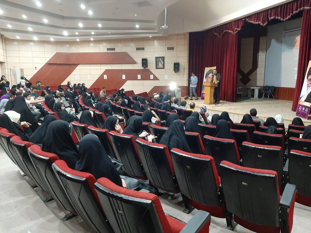 پایان دوره آموزشی «مدرسه تئاتر شبستان» در مشهد