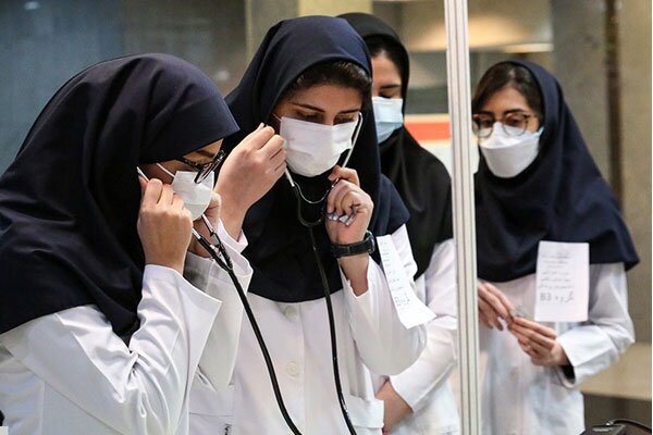 ظرفیت سالانه پذیرش دانشجوی پزشکی در خوزستان ۴۰۰ نفر است