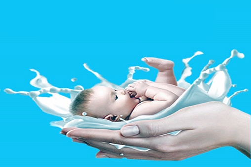 ضرورت ترویج تغذیه با شیر مادر در محیط‌های کار
