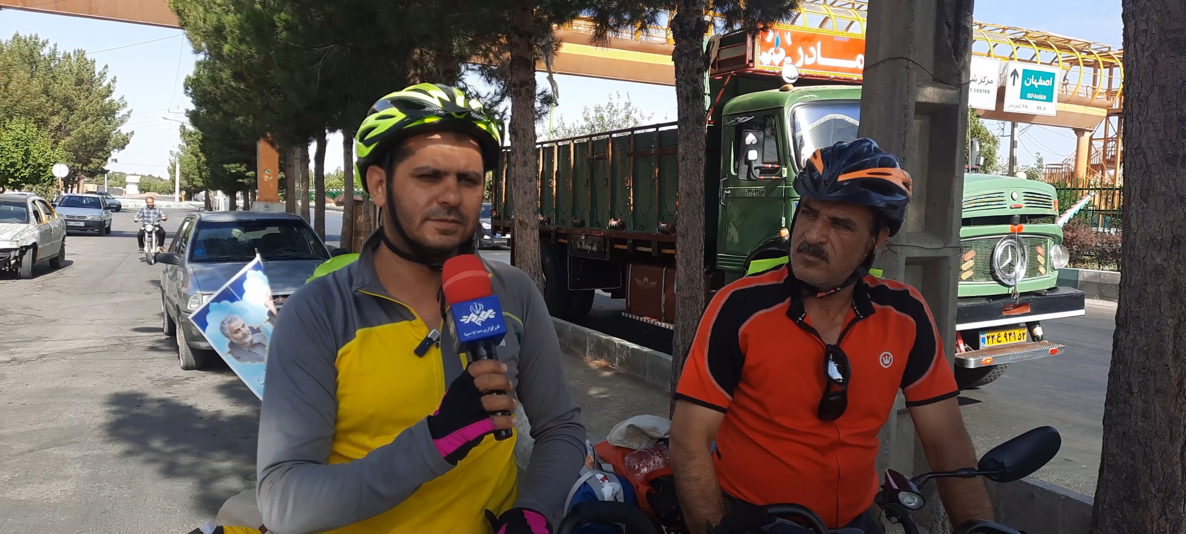 ورود کاروان دوچرخه سواران کرمانی به شهر کوهپایه