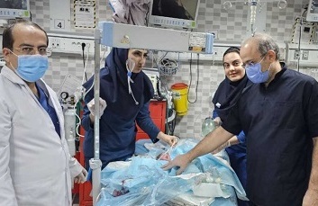 نجات جان مادر باردار و فرزندان دوقلویش در بیمارستان طالقانی مشهد
