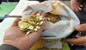 دستگیری عاملان فروش ۱۱۵ سکه تقلبی در کرمان