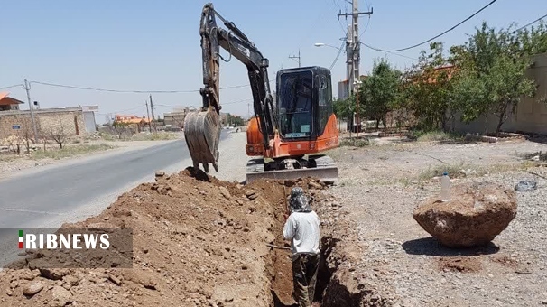 اصلاح خطوط انتقال و شبکه آب روستا‌های قم