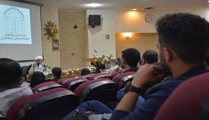 آموزش بیش از هزاردانشجوی بصیرت آموز و معرفت افزا در کرمان