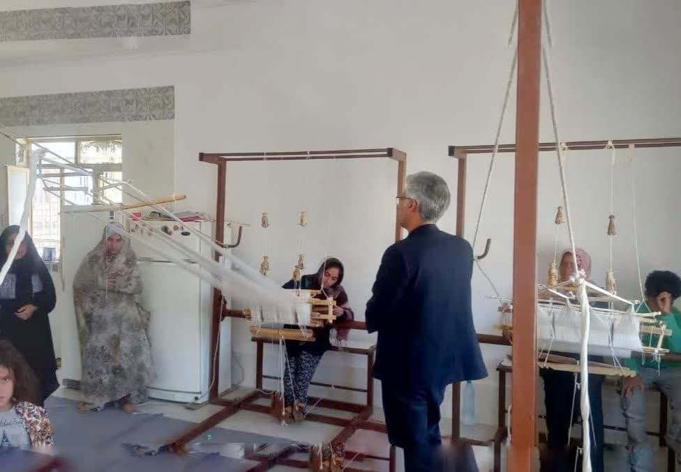 برگزاری دوره آموزشی حوله بافی در روستای جنت آباد سربیشه