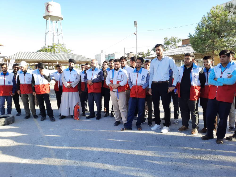 برگزاری دوره  آموزش‌های امدادی طلاب جمعیت هلال احمر کشور در مشهد