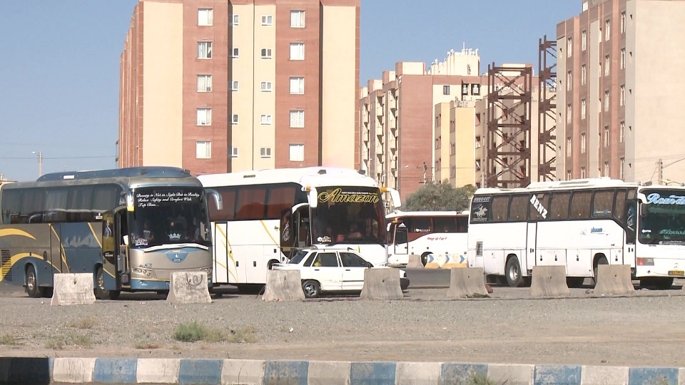 اعزام  ۷۵ دستگاه اتوبوس از خراسان جنوبی به مرز عراق