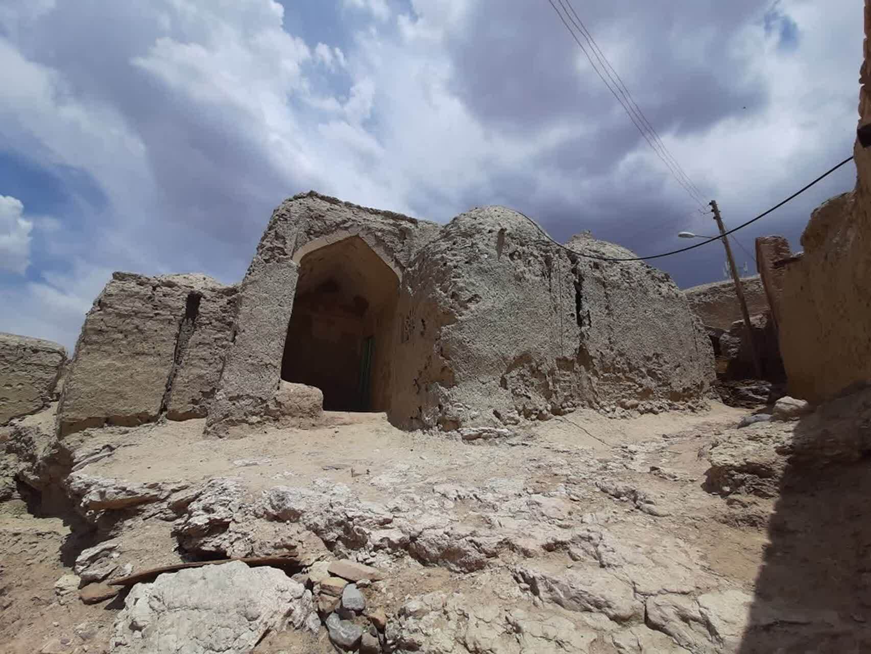 آغاز مرمت مسجد گارجگان خوسف