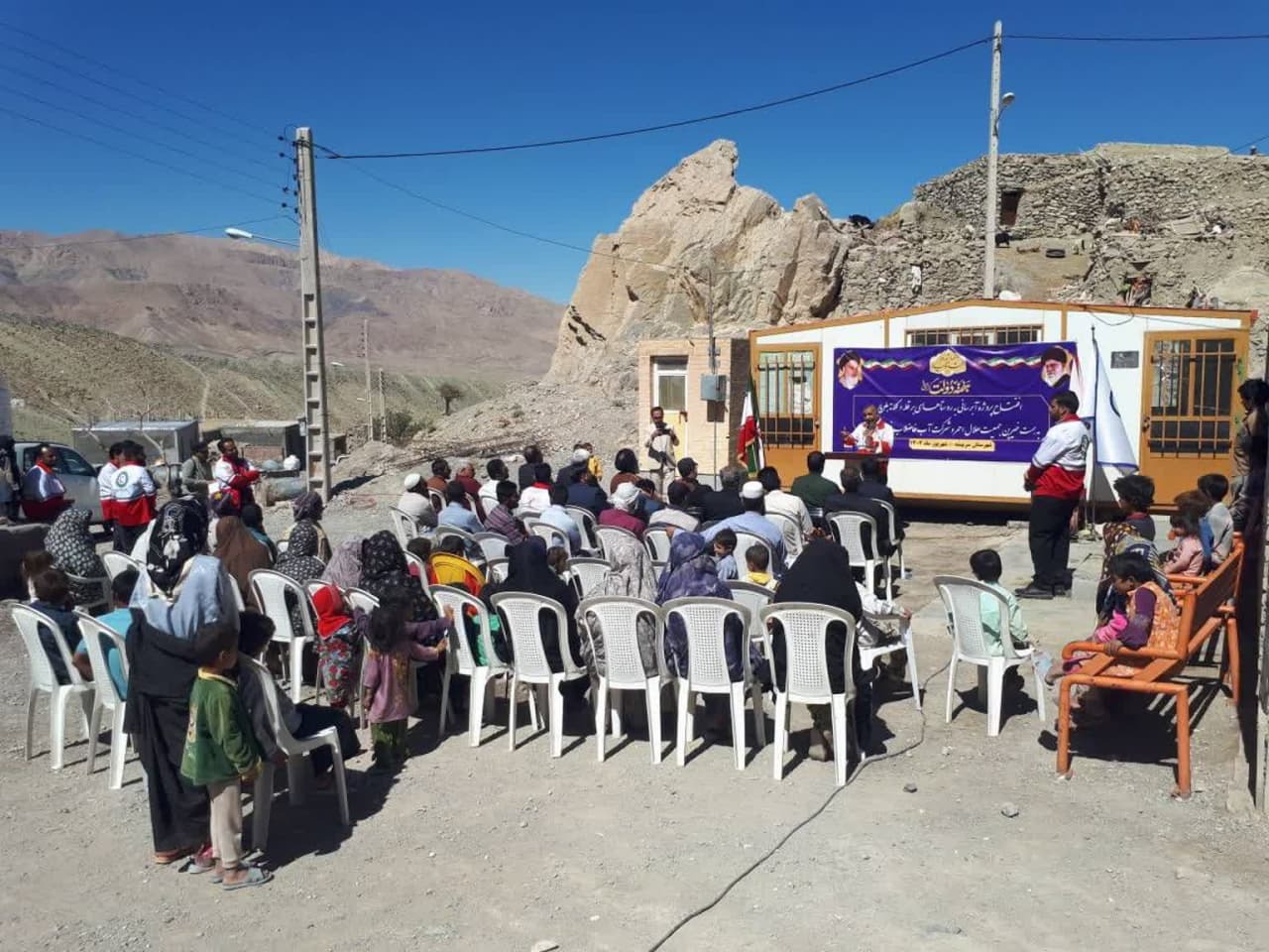 کمک ۴ میلیارد تومانی خیران هلال احمر برای آبرسانی به دو روستای مرزی سربیشه