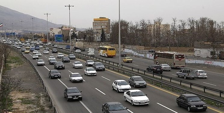 نبود ترافیک جاده‌ای با وجود اوج‌گیری موج بازگشت زوار