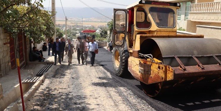 آغاز عملیات آسفالت و بهسازی ۲۰ هزار مترمربع از معابر روستای بلهزار