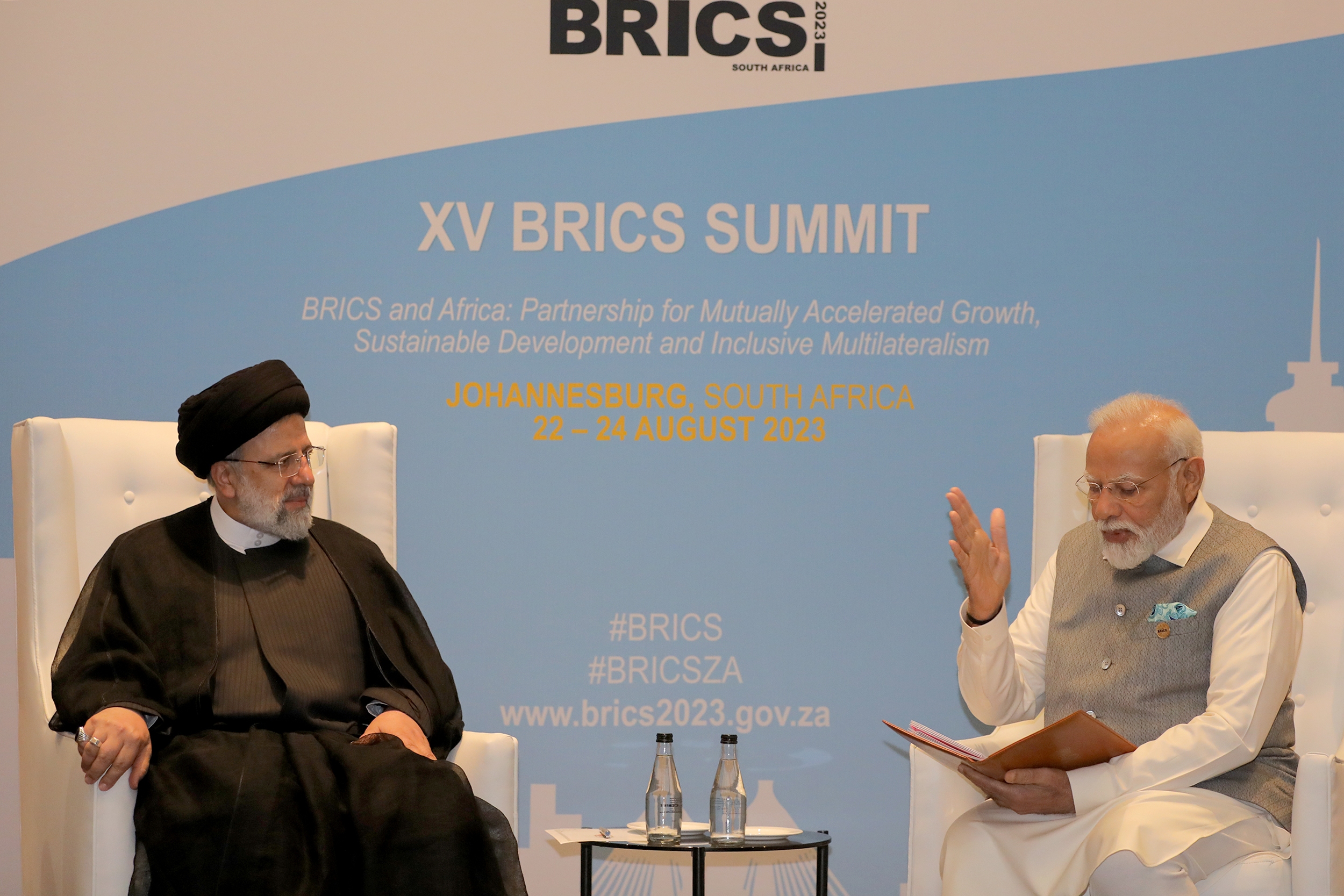 تاکید بر گسترش روابط ایران و هند در دیدار رئیسی و مودی