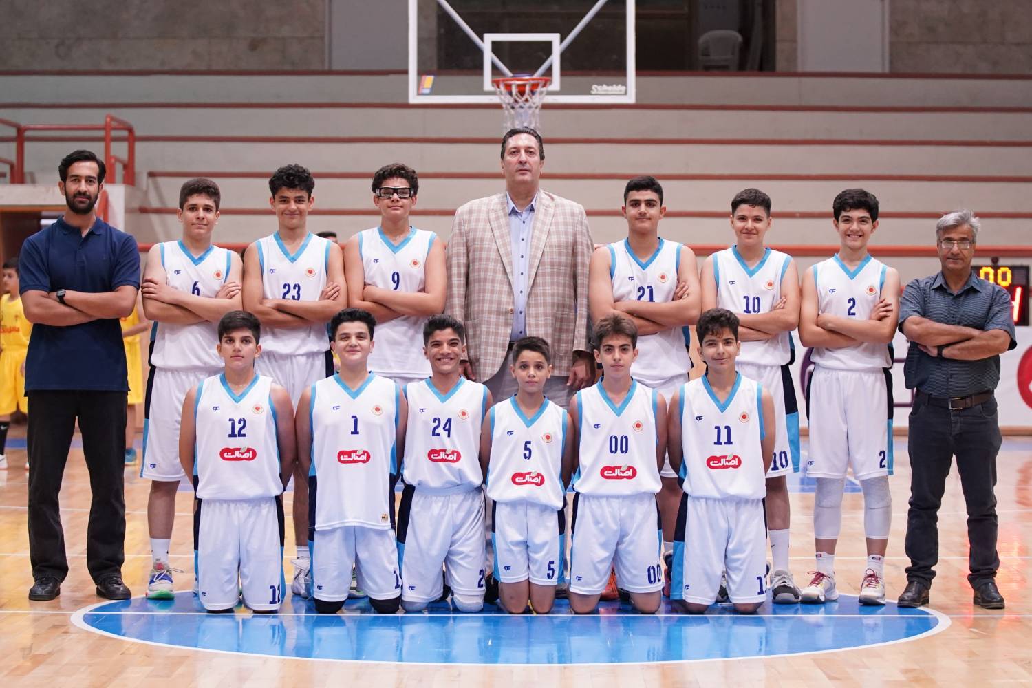 صعود بسکتبالیست‌های اصفهانی به مرحله نیمه‌نهایی