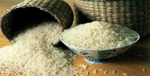 دسته بندی برنج و بادام بر پایه پردازش تصویر