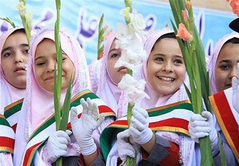 آمادگی برای سال تحصیلی جدید و ورود ۳۲۸ هزار دانش آموز استان همدان به مدارس