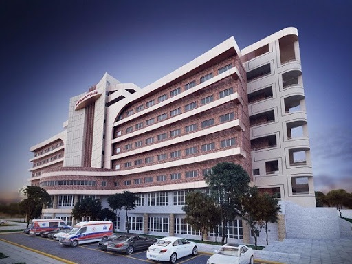 افتتاح بیمارستان «اکباتان» همزمان با حضور رئیس‌جمهور در کنگره شهدای همدان