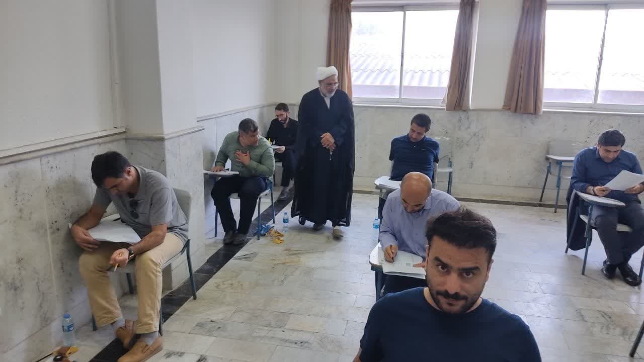 برگزاری آزمون متقاضیان اخذ پروانه وکالت در مازندران