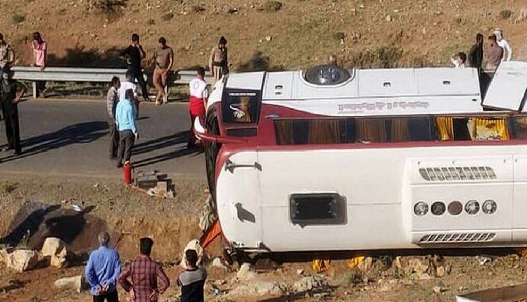 ۲۱ نفر از زائران مصدوم در تصادف کشور عراق وارد مرز مهران شدند