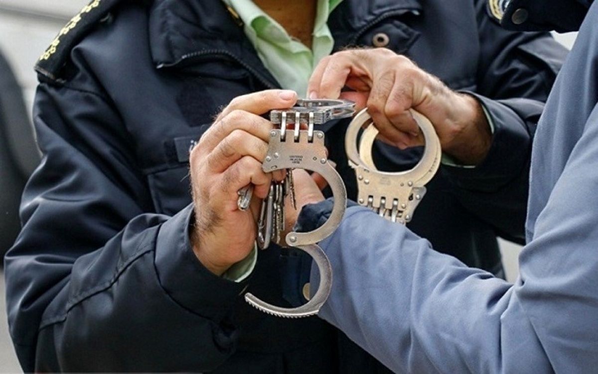 دستبند پلیس اهواز بر دستان سارقان موتورسیکلت