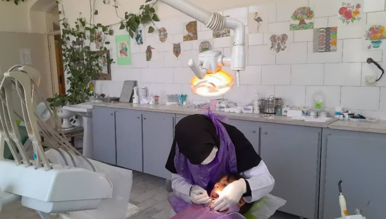 ارائه خدمات رایگان دندانپزشکی به ۳۵۰ مددجوی کمیته امداد امام خمینی (ره) استان یزد