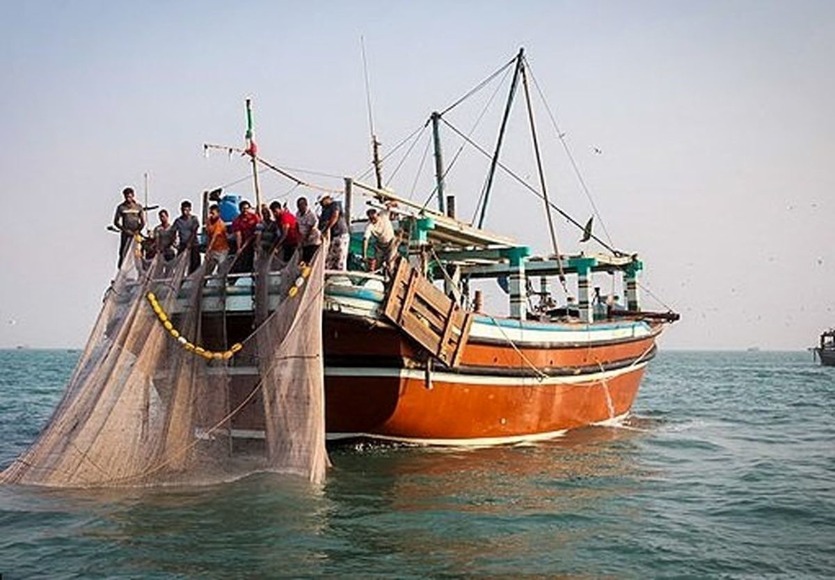 اتمام ثبت قایق‌های صیادان تا پایان آبان