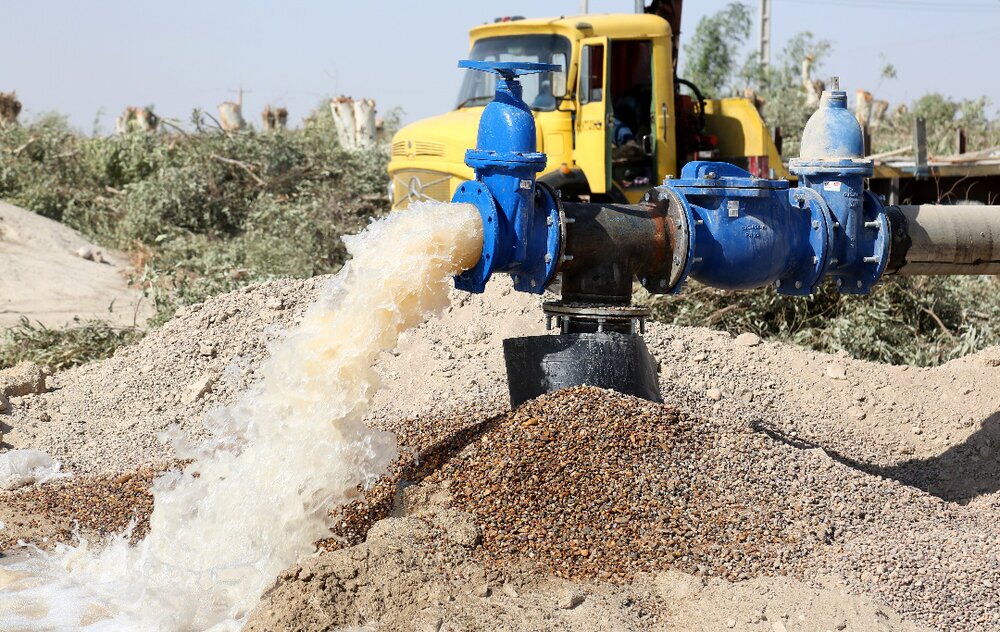 بهره‌برداری از خط جدید انتقال آب به شهر مهران
