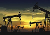 روسیه و عربستان به کاهش داوطلبانه تولید نفت ادامه می‌دهند