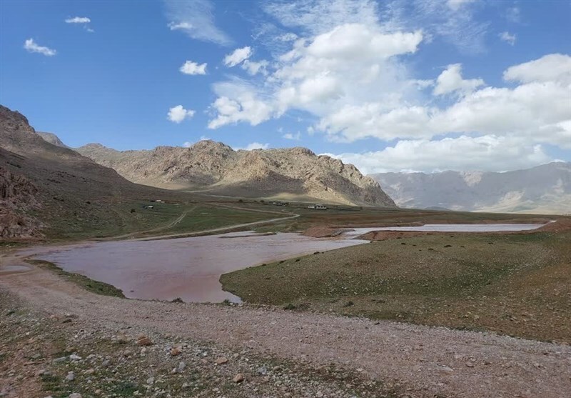 لایروبی رودخانه تنگ کنشت در کرمانشاه