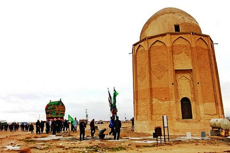 مرمت بقعه تاریخی پیر مرادآباد در شهرستان اراک