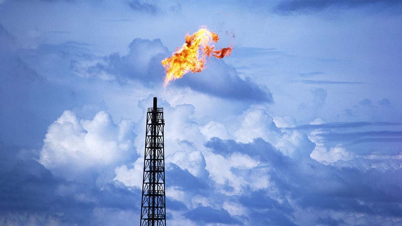 وزارت نفت در صورت عدم جمع آوری گاز فلر جریمه می‌شود