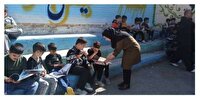 برپایی ایستگاه نقاشی در شهرستان ماکو ویژه هفته ملی کودک