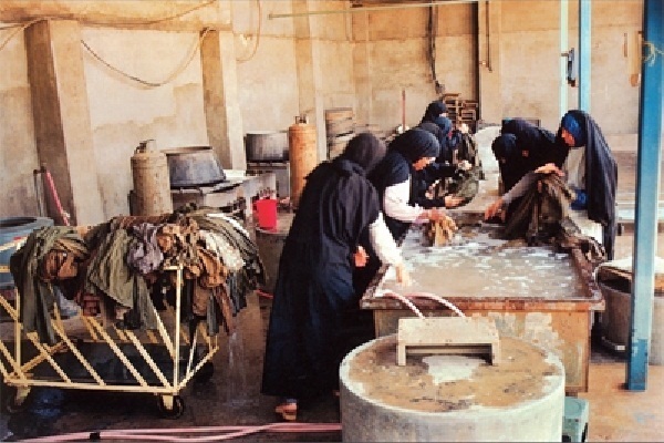 چایخانه اهواز جلوه گاه پشتیبانی بانوان از جبهه‌های نبرد