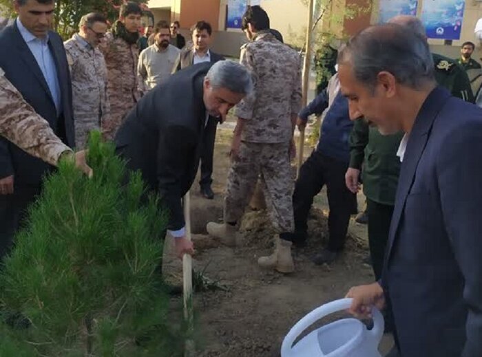آغاز طرح مردمی کاشت یک میلیارد درخت در استان همدان