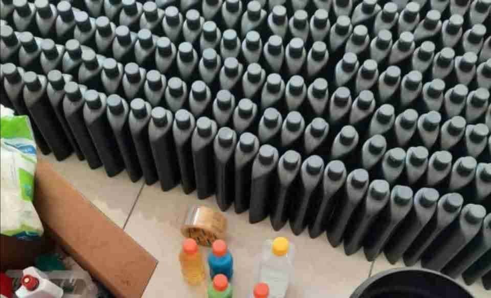 کشف و ضبط بیش از ۱۰ هزار شامپو تقلبی در پیرانشهر