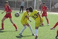 مصاف دوستانه تیم های فوتبال ارومیه و سلماس