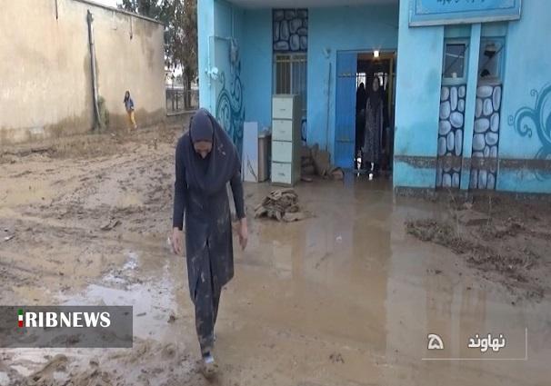 خسارات باران سیل آسا به بخش زرین دشت نهاوند