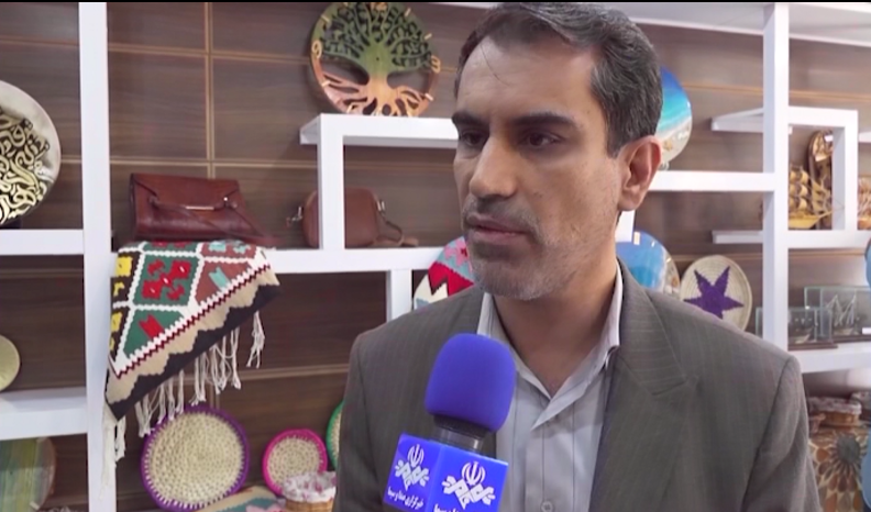 برگزاری نمایشگاه صنایع دستی زنان سرپرست خانوار و توانخواهان بهزیستی