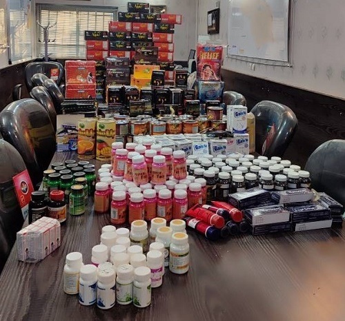 جمع آوری ۸۳۵ قلم دارو‌های غیرمجاز و قاچاق در کازرون