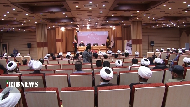 برگزاری نشست علمی اسلام شیعی در قم