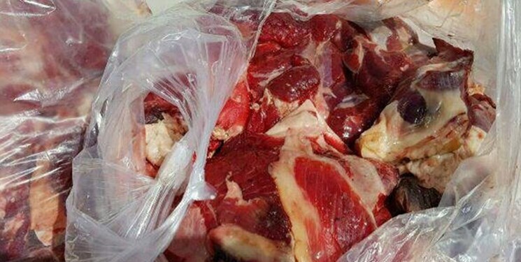کشف بیش از ۷۱۰ کیلو گرم گوشت غیر بهداشتی در کرمانشاه