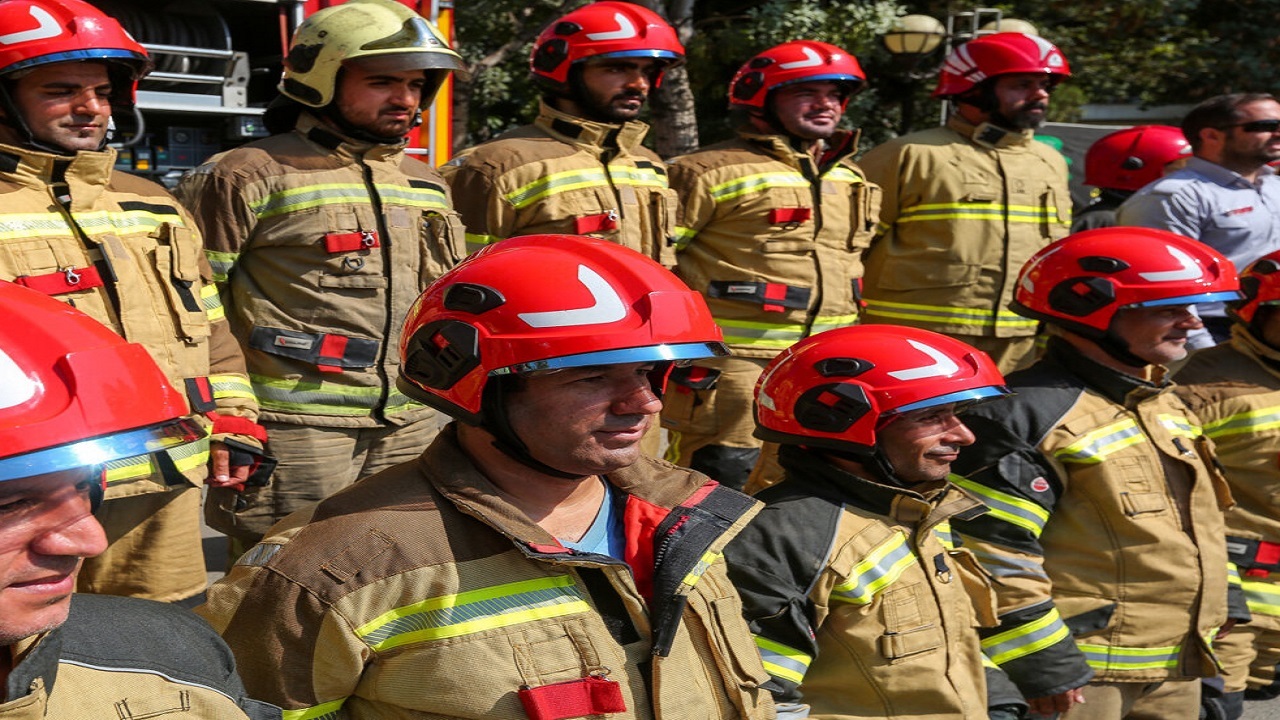 هم اندیشی مدیران آتش نشانی کلانشهر‌ها برای جذب نیروی عملیاتی در کرج