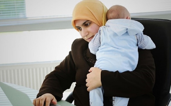 حمایت مادران شاغل از حمایت‌های استخدامی تا کاهش سن بازنشستگی