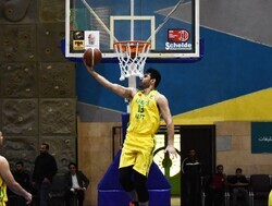 پیروزی بلند قامتان آبادان در لیگ برتر بسکتبال