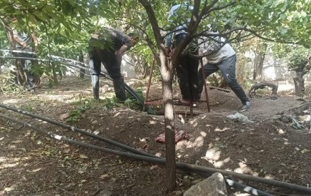انسداد ۲۳ حلقه چاه غیر مجاز در باغ ویلا‌های سبزوار
