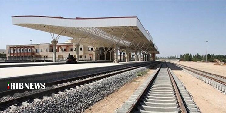 تمهیدات راهداری کردستان برای جابجایی مسافران قطار سنندج